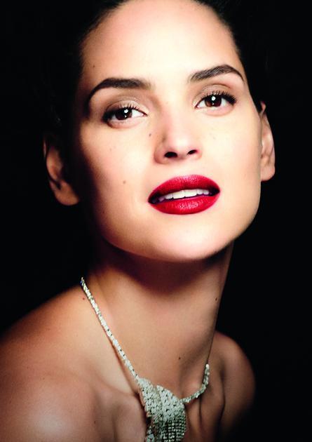 阿玛尼「红管」唇釉再添新色 致敬经典 溯源传奇