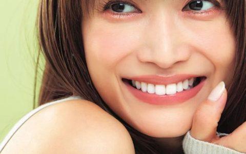 世界微笑日 磨练笑容，提升好感度的诀窍