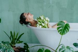 断货王|还想靠身体乳过秋冬的姐妹们 清醒点吧