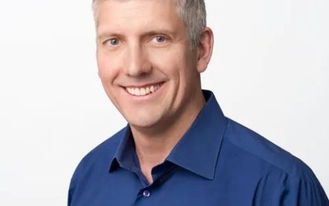 Rick Osterloh 掌舵谷歌软硬件：管理 2.5 万人，11 员大将操控安卓、Pixel 和 Chrome 生态