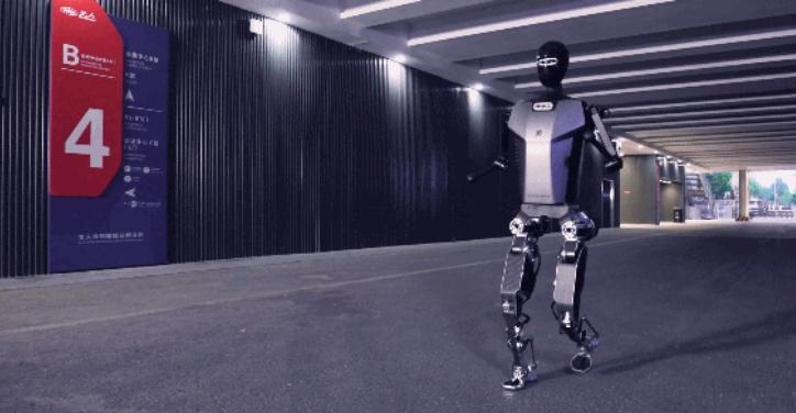 2026年人形机器人产业规模将突破200亿元