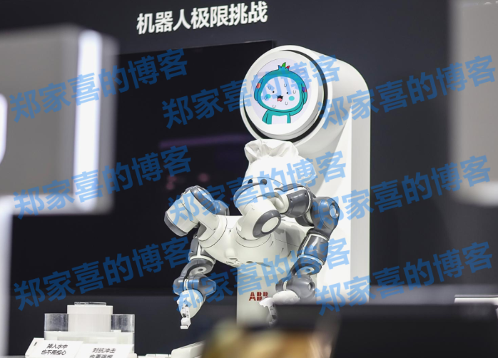 三星亮相进博会，AI显示“玩”出新花样