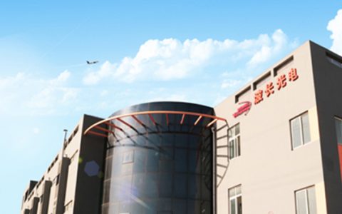 波长光电：近年新能源行业快速发展为激光光学市场带来客观增量