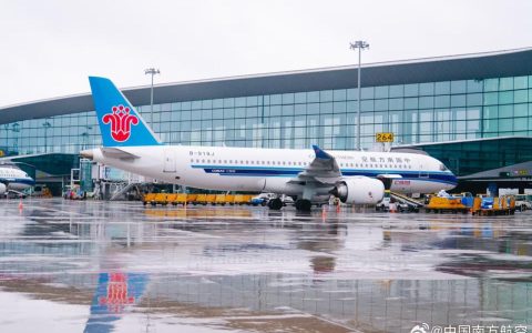 南航 C919 国产大飞机航线上新：广州-成都天府