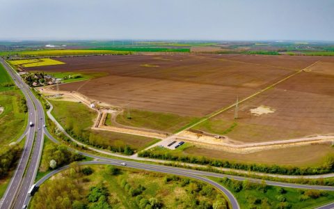 英特尔、德国当地州政府：马格德堡晶圆厂推迟期间仍将密切合作