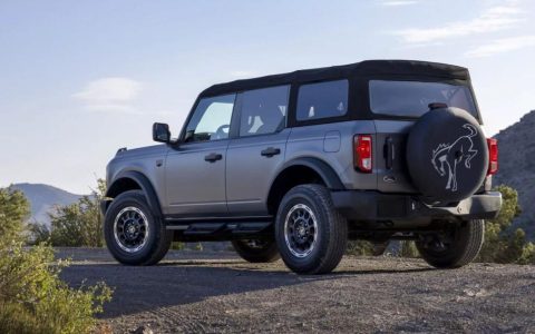 硬派越野 SUV“烈马”销量未达预期，消息称福特调岗 400 人放缓生产