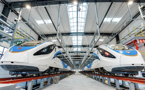 上海市域铁路机场联络线年内开通，车厢支持手机无线充及 USB-C 接口充电