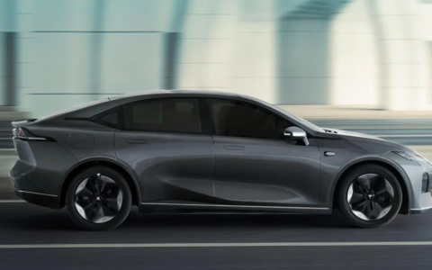 深蓝汽车11月交付汽车3.6万辆，S07达1.68万辆