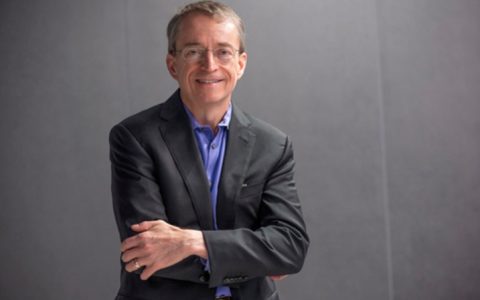 消息称英特尔评估多名 CEO 潜在人选，包括前董事会成员陈立武等外部人士