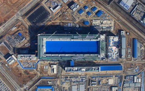 消息称三星电子启动下代 1c nm DRAM 内存量产设备订购，明年 2 月引进